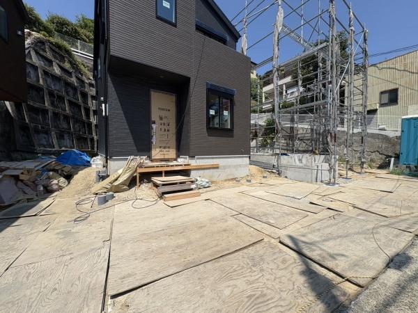 横須賀市上町３丁目の新築一戸建