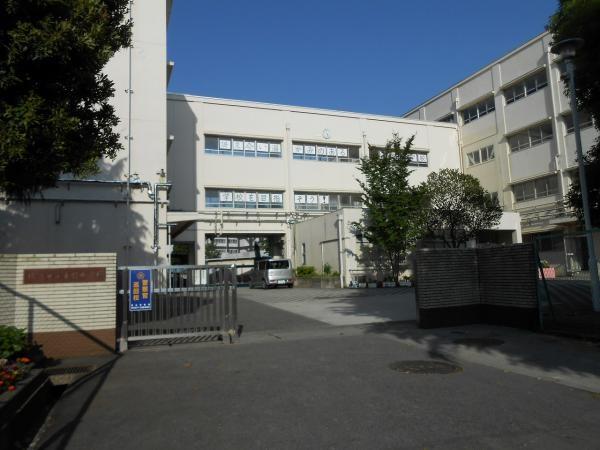 横浜市瀬谷区二ツ橋町の中古一戸建て(横浜市立東野中学校)