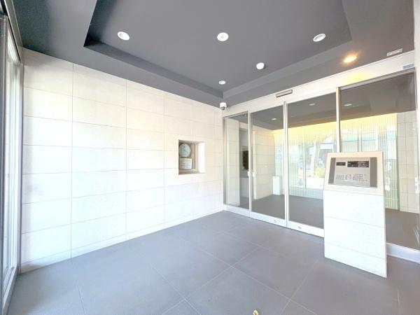 クオス鴨居白山レジデンス(エントランス)