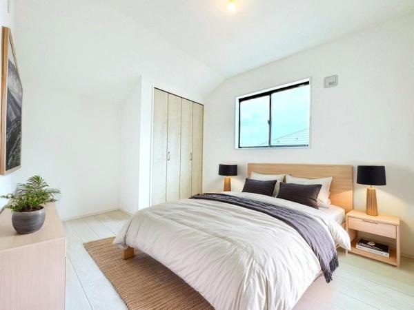 横須賀市粟田2丁目の新築一戸建(寝室)