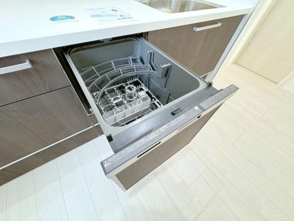 横須賀市粟田2丁目の新築一戸建(キッチン)