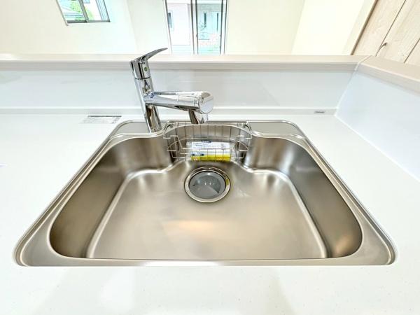 横須賀市粟田2丁目の新築一戸建(キッチン)