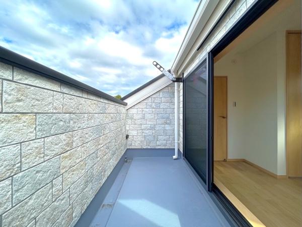 横浜市西区西戸部町３丁目の新築一戸建