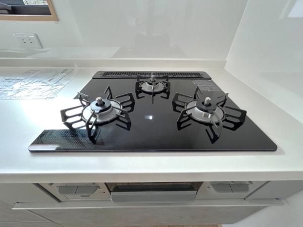 横浜市西区西戸部町３丁目の新築一戸建