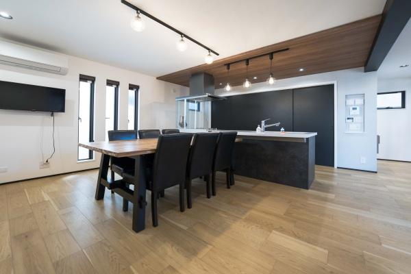 横浜市西区南浅間町の中古一戸建て