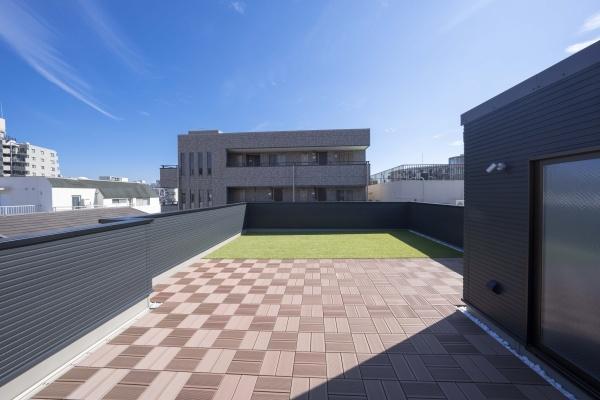 横浜市西区南浅間町の中古一戸建て