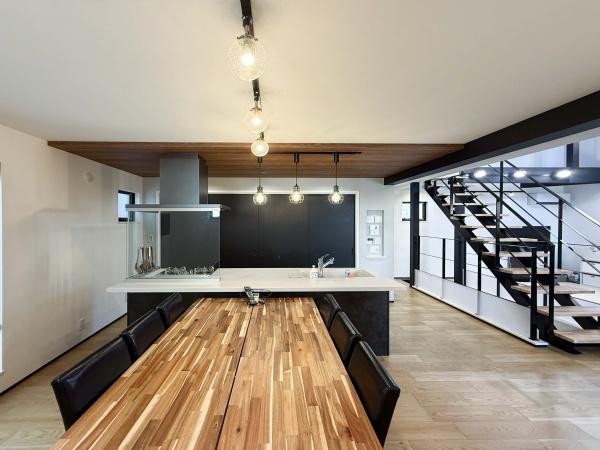 横浜市西区南浅間町の中古一戸建て