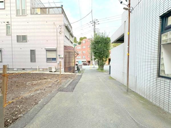 横浜市西区藤棚町２丁目の土地
