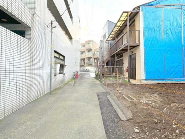 横浜市西区藤棚町２丁目の土地