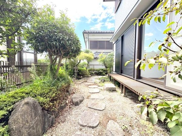 横浜市旭区上白根２丁目の中古一戸建て