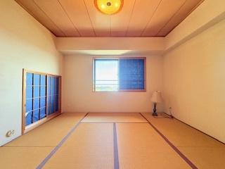 ルネグランテラス