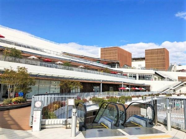 茅ヶ崎市菱沼１丁目の中古一戸建て(テラスモール湘南)