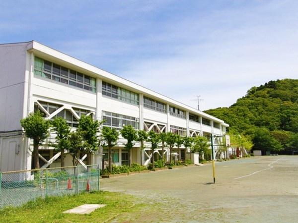 ナイスステージ葉山(葉山町立長柄小学校)