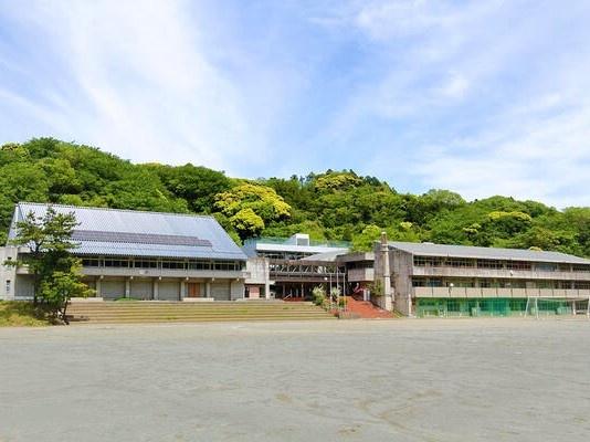 ナイスステージ葉山(葉山町立南郷中学校)