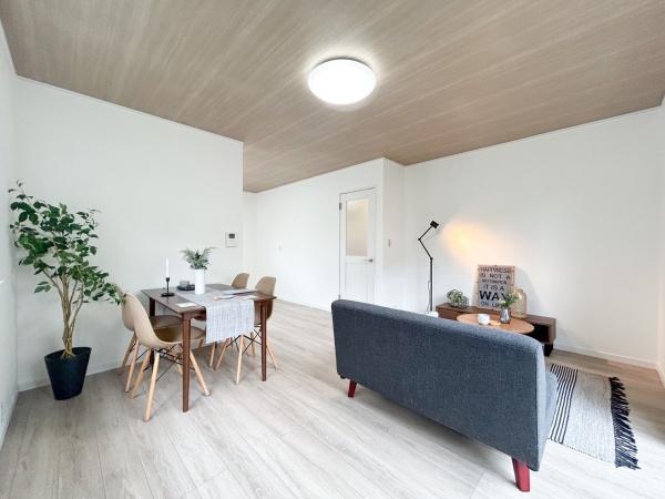 三浦郡葉山町一色の中古一戸建