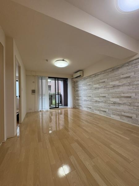 横濱山手テラス壱番館(リビング)