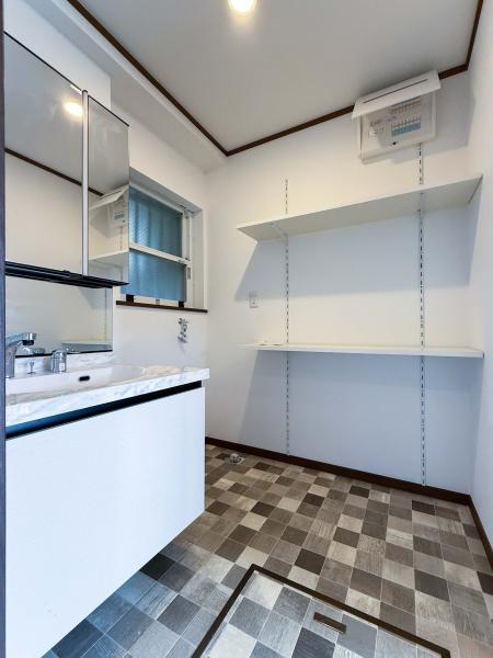 横浜市保土ケ谷区坂本町の中古一戸建て(洗面台・洗面所)