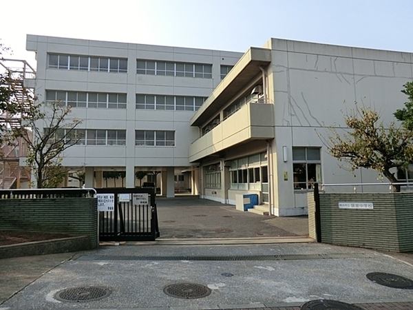 横浜市戸塚区上矢部町の新築一戸建(横浜市立領家中学校)