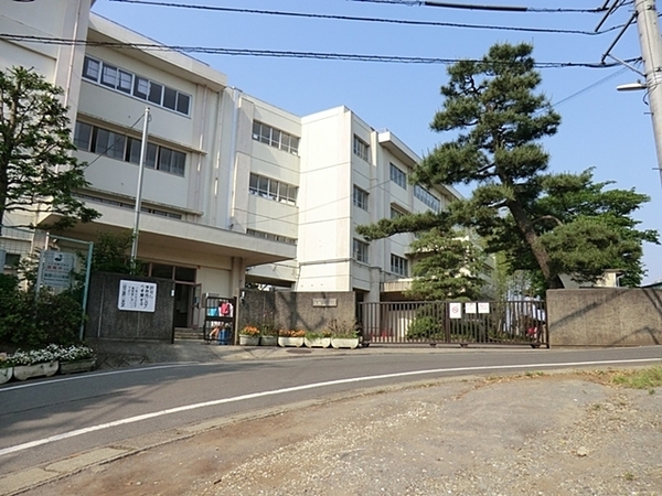 川崎市宮前区南野川２丁目の新築一戸建(川崎市立南野川小学校)