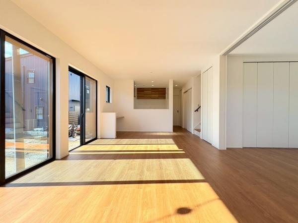 藤沢市西富の新築一戸建