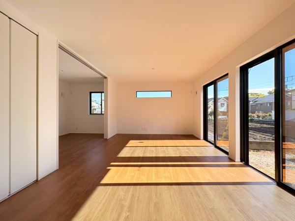 藤沢市西富の新築一戸建