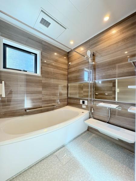 藤沢市西富の新築一戸建