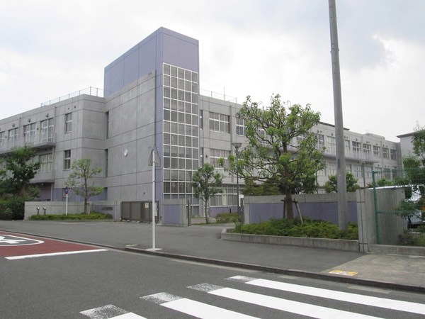 藤沢市善行６丁目の新築一戸建(藤沢市立善行小学校)