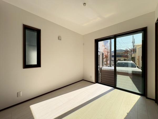 横浜市戸塚区戸塚町の新築一戸建