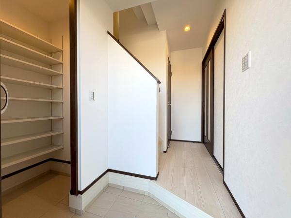 横浜市戸塚区戸塚町の新築一戸建