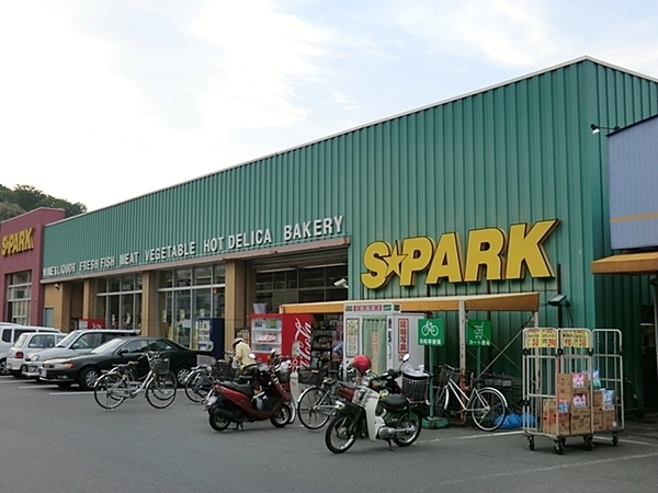 京急シティ追浜エルウィング(京急ストアスパーク浦郷店)