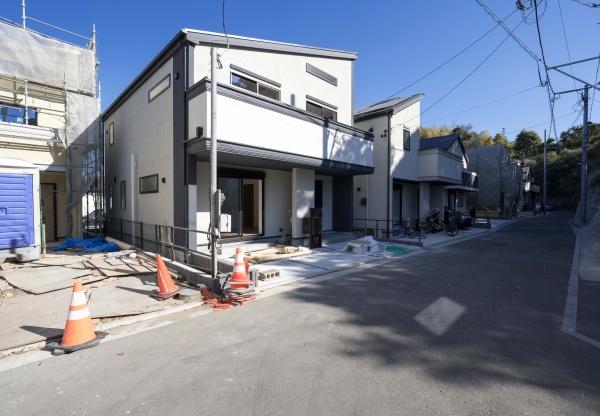 横浜市栄区鍛冶ケ谷１丁目の新築一戸建
