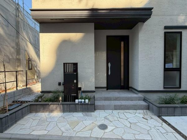 横浜市栄区鍛冶ケ谷１丁目の新築一戸建