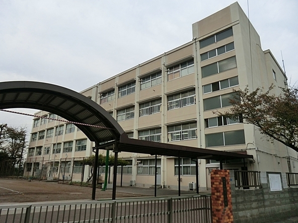 サングレイスガーデン綱島(横浜市立駒岡小学校)