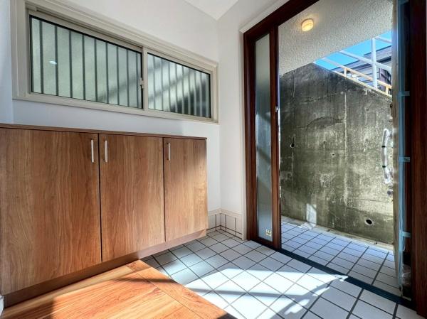 横浜市港南区芹が谷４丁目の中古一戸建て