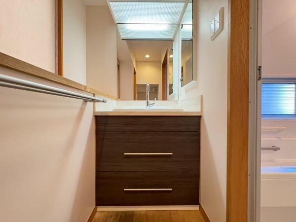 横浜市港南区芹が谷３丁目の中古一戸建て