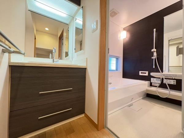 横浜市港南区芹が谷３丁目の中古一戸建て