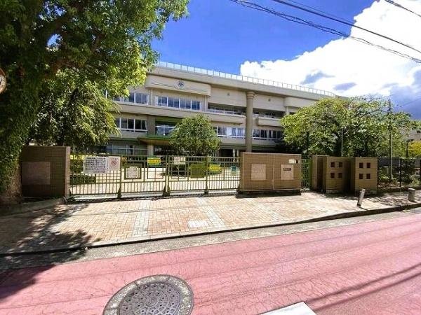 川崎市中原区井田３丁目の新築一戸建(川崎市立井田小学校)