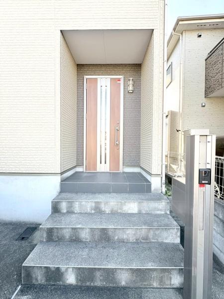 藤沢市石川５丁目の中古一戸建て