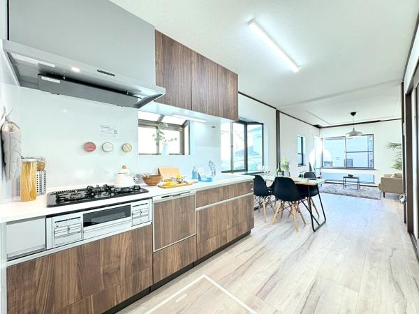 横浜市神奈川区六角橋６丁目の中古一戸建て