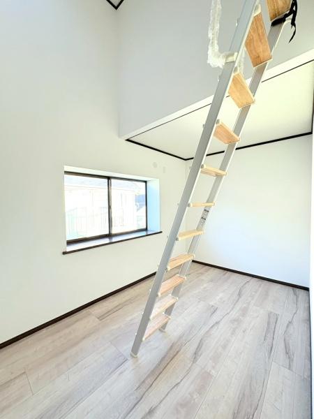 横浜市神奈川区六角橋６丁目の中古一戸建て