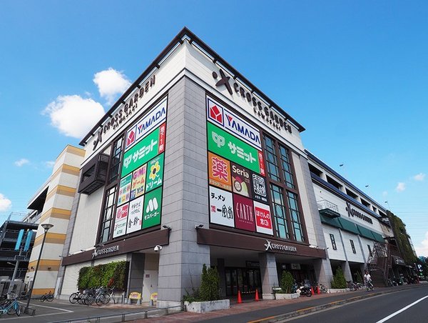 横浜市鶴見区上末吉４丁目の新築一戸建(サミットストアクロスガーデン川崎店)