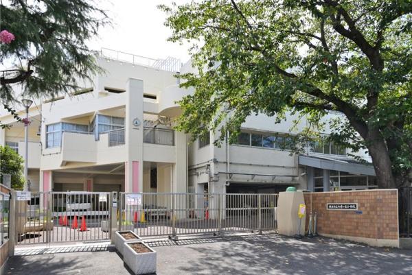 横浜市保土ケ谷区法泉３丁目の新築一戸建(横浜市立初音が丘小学校)