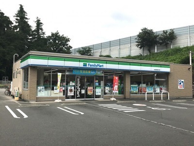 横浜市瀬谷区本郷１丁目の新築一戸建(ファミリーマート大和深見西店)