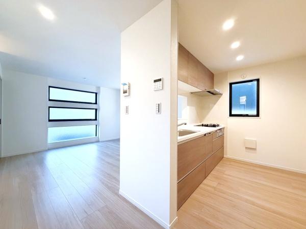 横浜市磯子区中浜町の新築一戸建