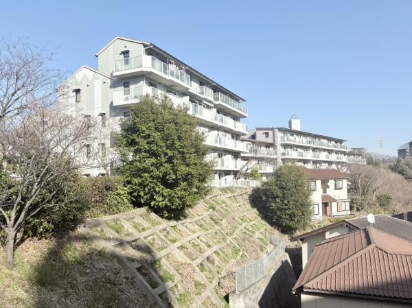 コモア六浦五番館