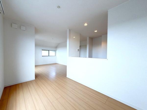 横浜市磯子区杉田８丁目の中古一戸建て