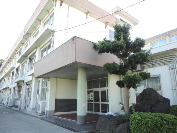 横須賀市津久井１丁目の中古一戸建て(横須賀市立北下浦中学校)