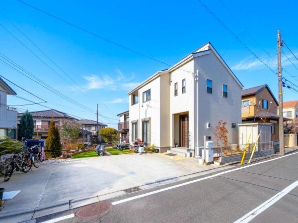 横浜市磯子区杉田８丁目の中古一戸建