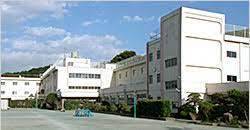 ライオンズグローベル逗子の丘(逗子市立池子小学校)