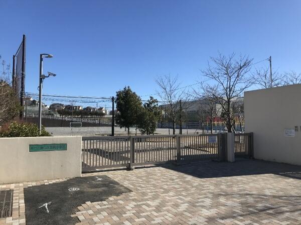 横浜市青葉区美しが丘西２丁目の中古一戸建て(横浜市立美しが丘西小学校)